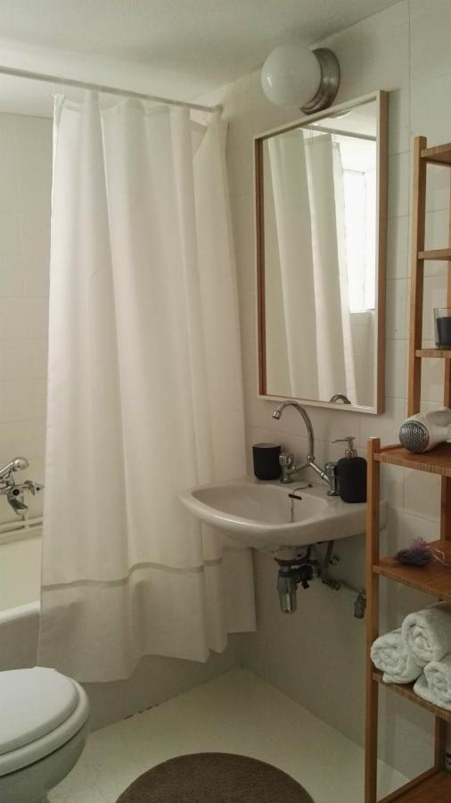 Paris Spacious Beach Apartment Лутраки Екстериор снимка